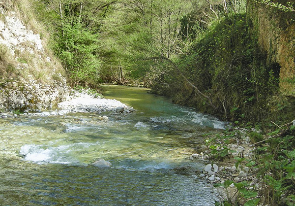 Domenica 29 maggio: Sabina, Castelnuovo e le Gole del Farfa